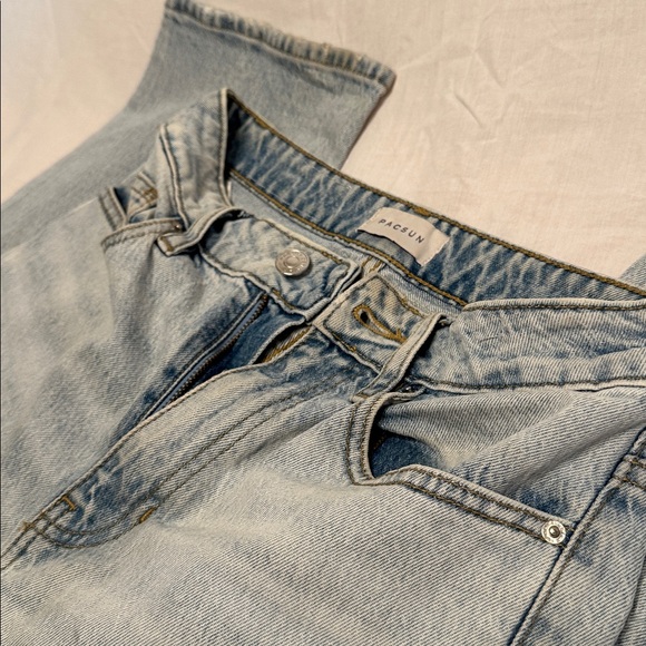 PACSUN Very Faded Blue Denim Jeans - Picture 10 of 11